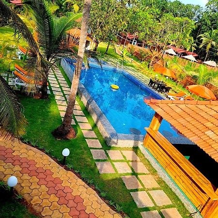 Coco Teros Resort Mandrem Esterno foto
