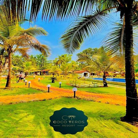 Coco Teros Resort Mandrem Esterno foto