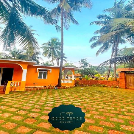 Coco Teros Resort Mandrem Esterno foto