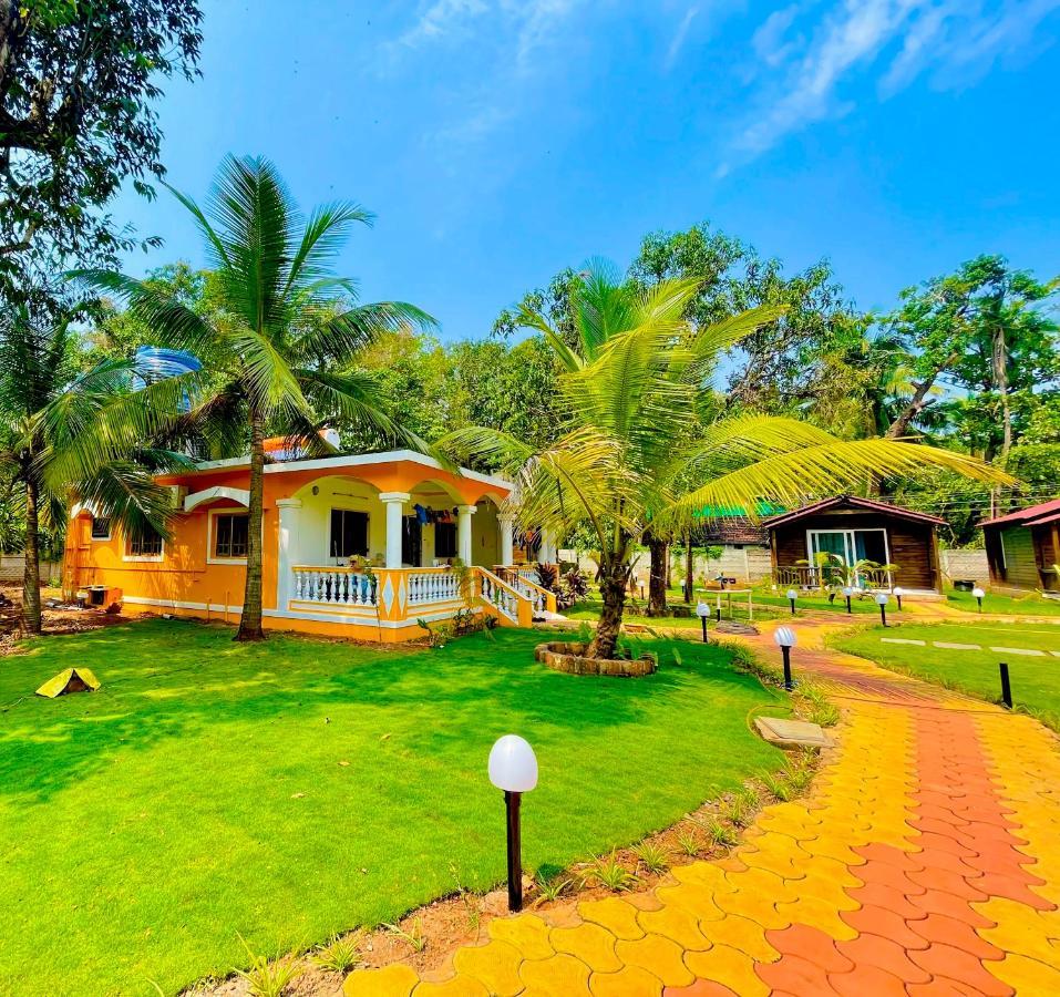 Coco Teros Resort Mandrem Esterno foto