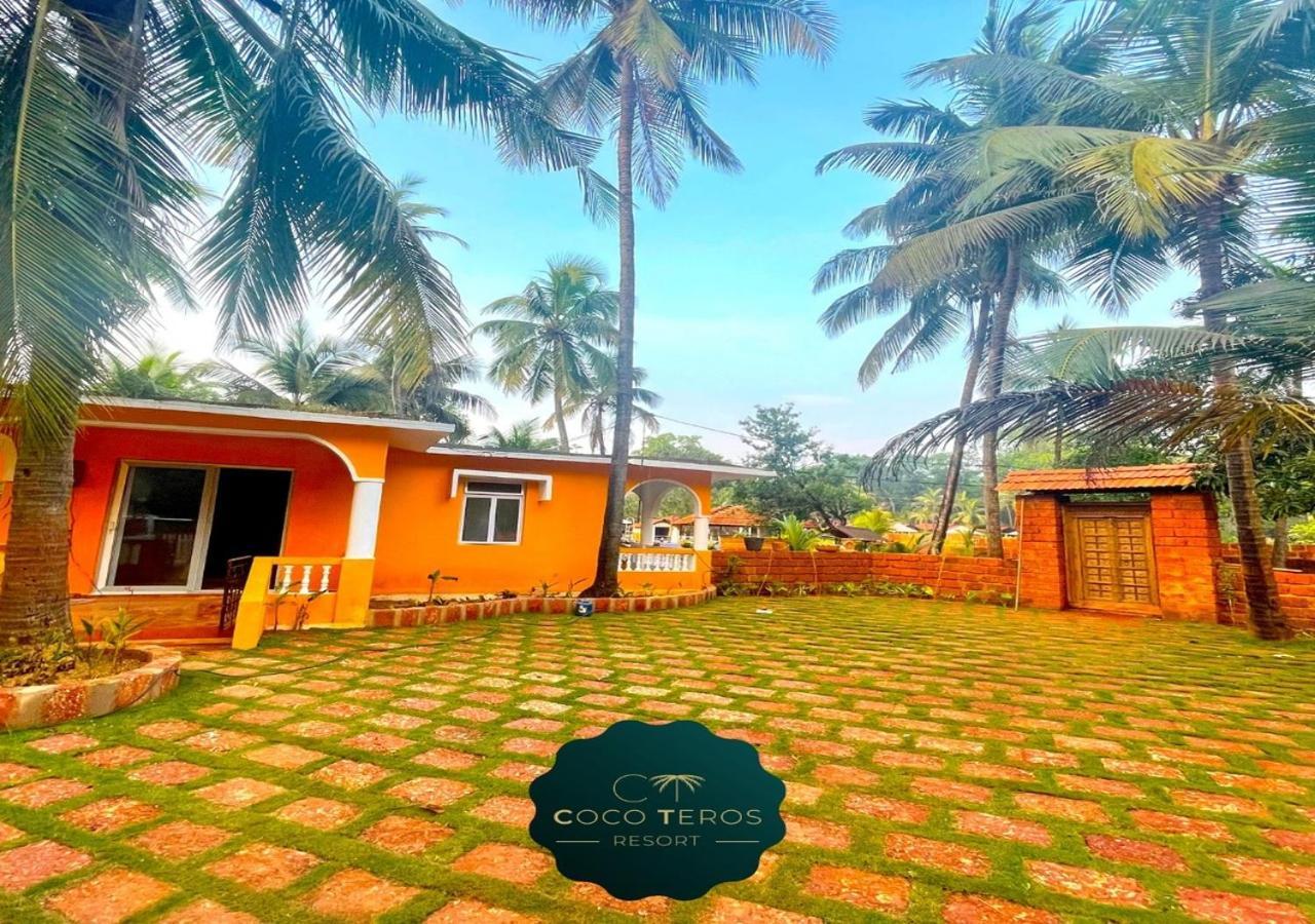 Coco Teros Resort Mandrem Esterno foto