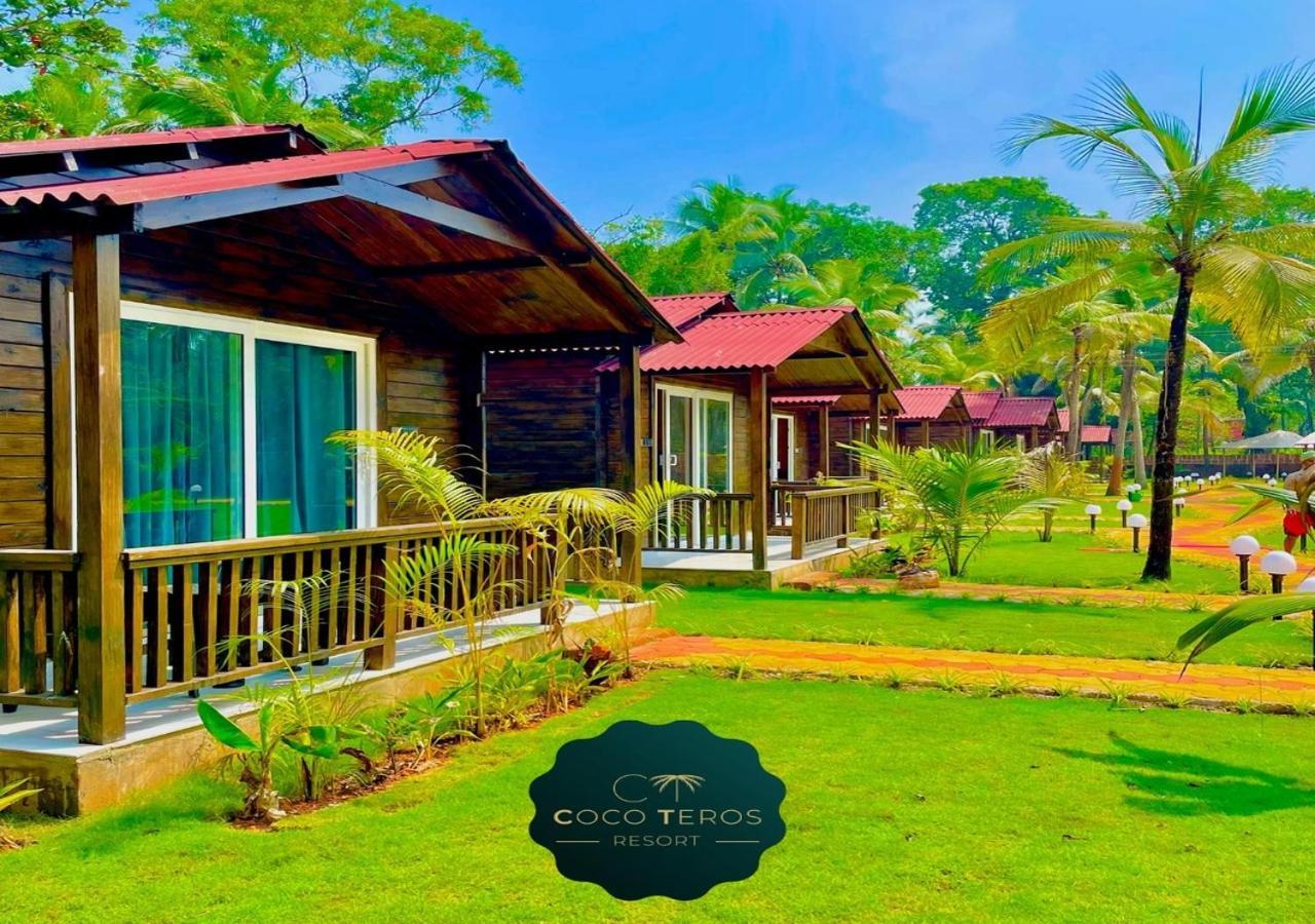 Coco Teros Resort Mandrem Esterno foto