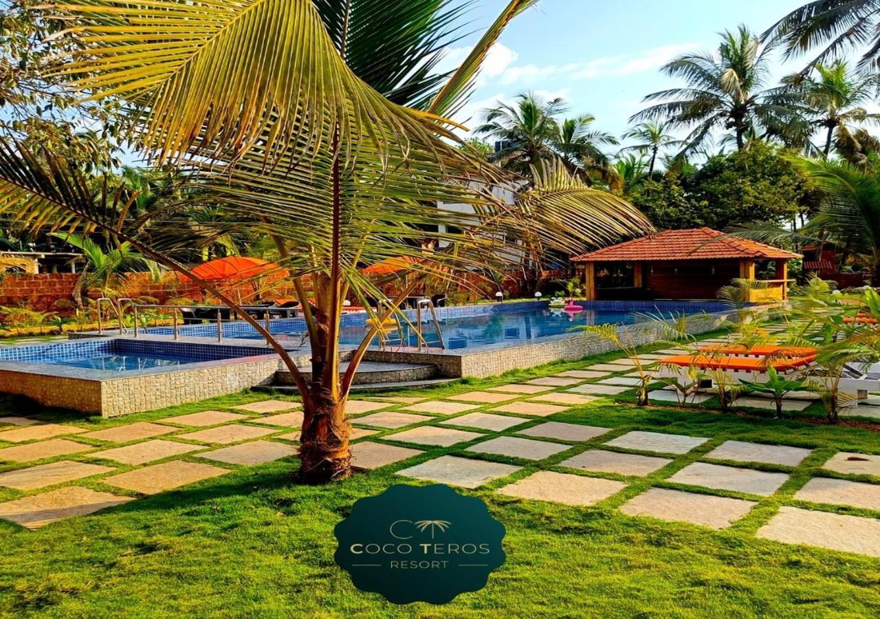 Coco Teros Resort Mandrem Esterno foto